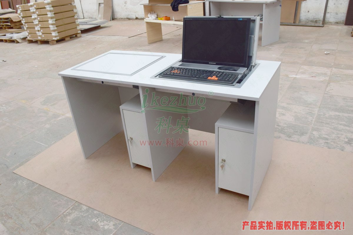 科桌家具,手動翻轉(zhuǎn)器,翻轉(zhuǎn)器電腦桌,箱體翻轉(zhuǎn)器,箱體翻轉(zhuǎn)器電腦桌 科桌家具,手動翻轉(zhuǎn)器,翻轉(zhuǎn)器電腦桌,箱體翻轉(zhuǎn)器,箱體翻轉(zhuǎn)器電腦桌